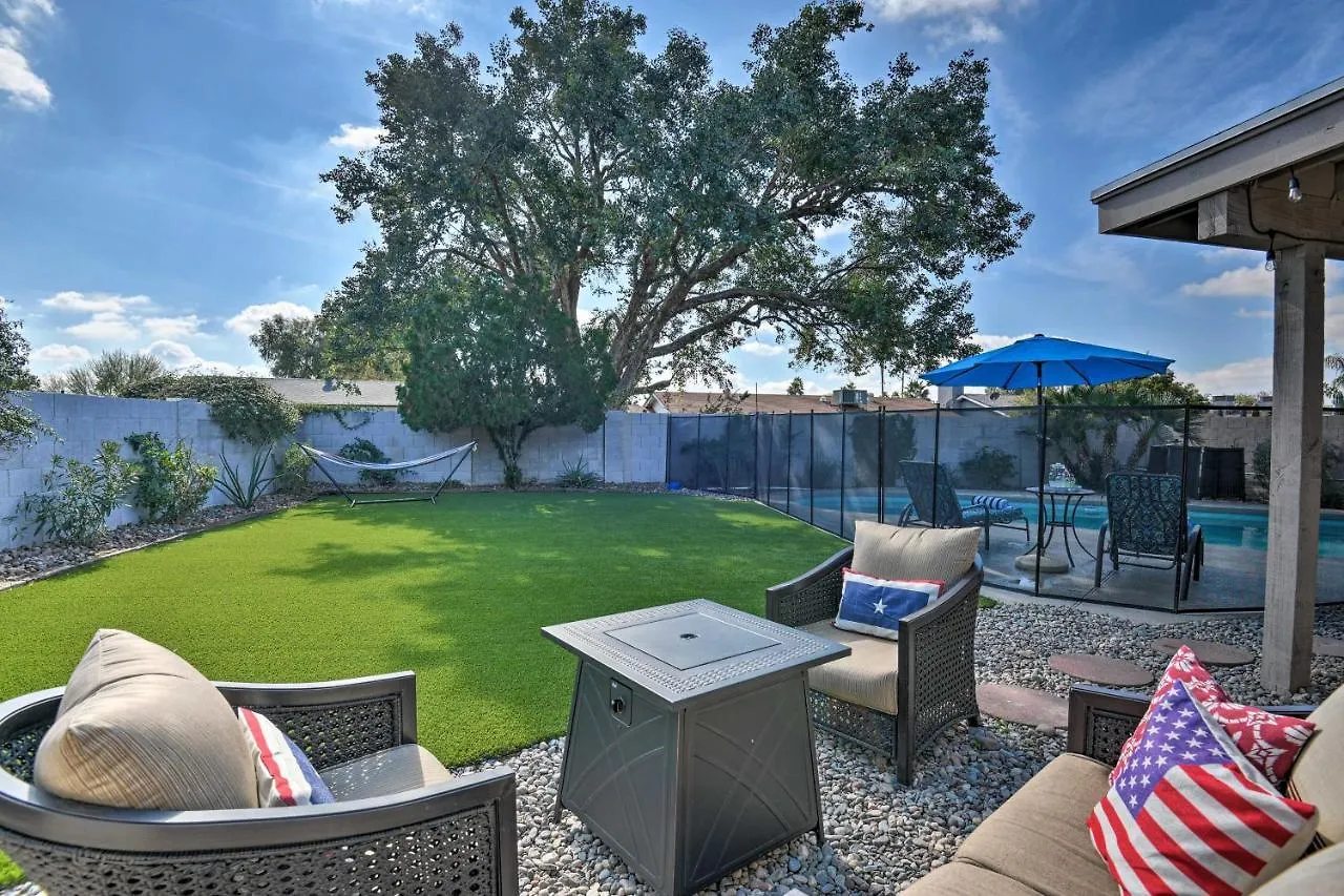 Scottsdale Home With Pool, Yard, Hammock And Fire Pit!
