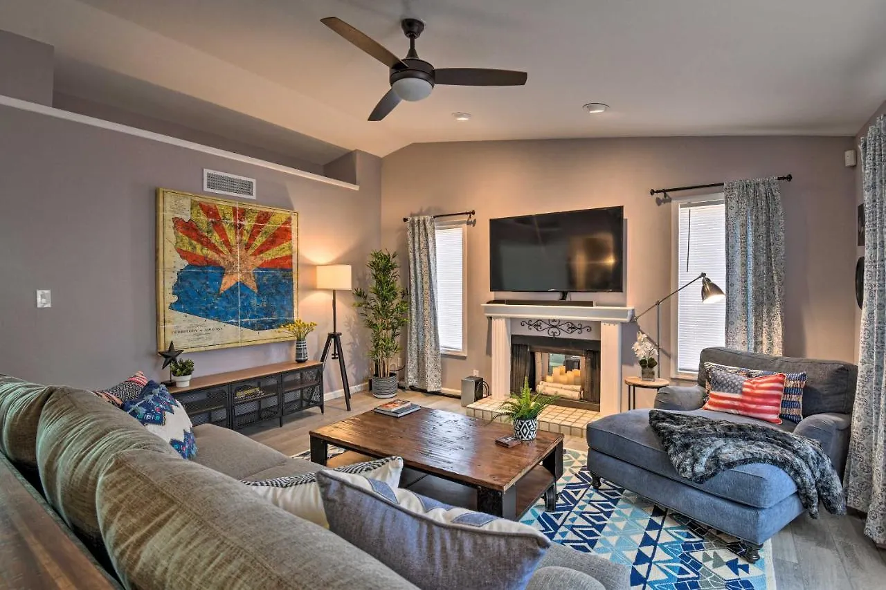 Scottsdale Home With Pool, Yard, Hammock And Fire Pit! 0*,  Amerikai Egyesült Államok